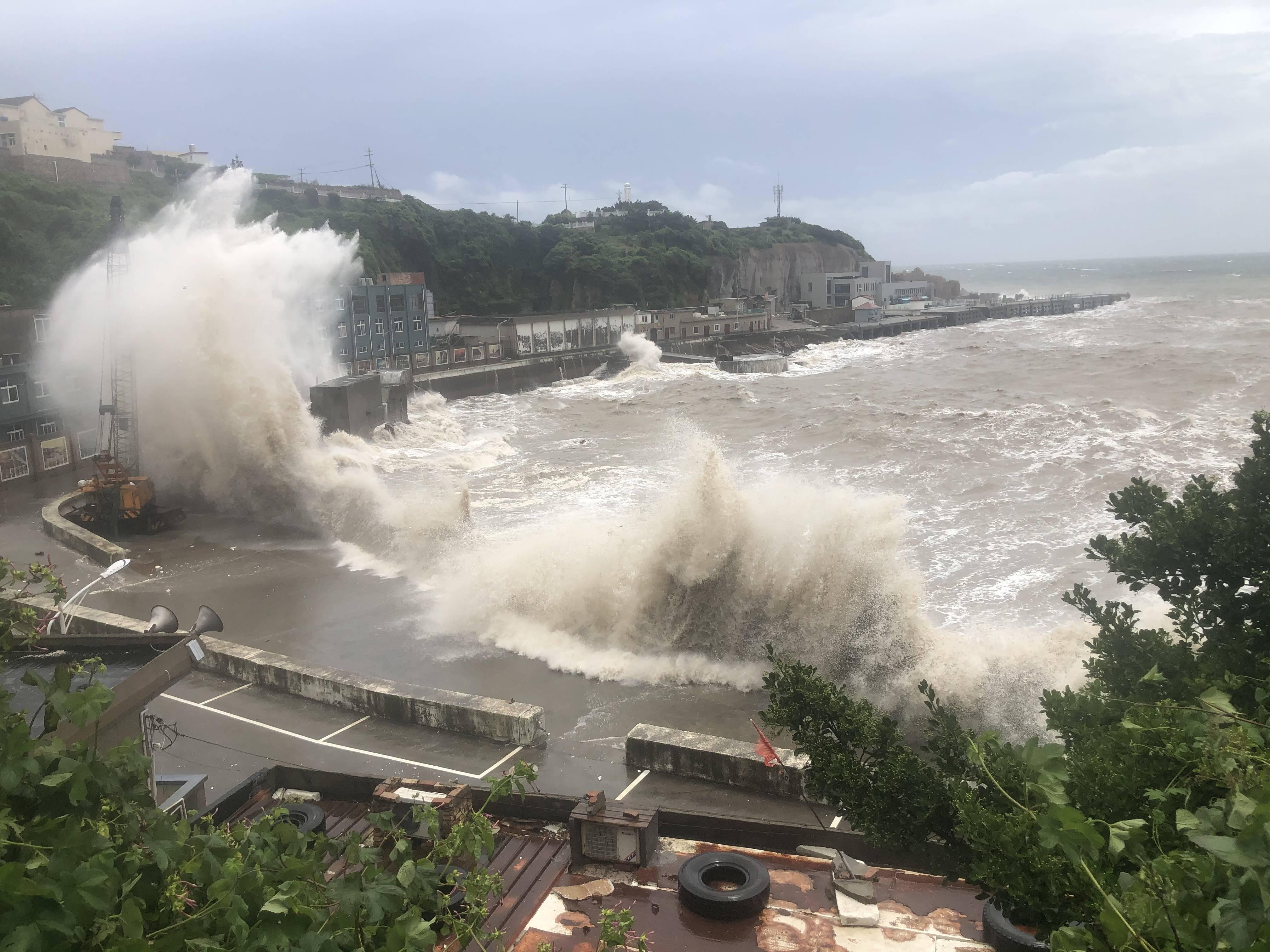 外交部:中方一向从战略高度和长远角度看待和发展同中东欧国家关系