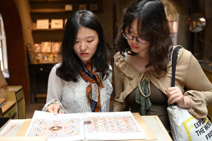 美国水蝮蛇窃密设备伪装成键盘